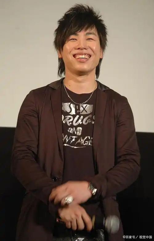 胡彦斌 出道至今金曲不断,很少有人翻唱他的歌曲,爱生活爱音乐