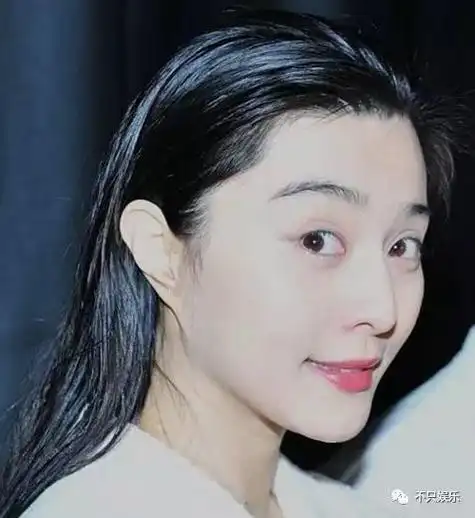 拍的很显年轻一张武则天眼睛近景截图 ,关于开眼角,只能说光靠照片真