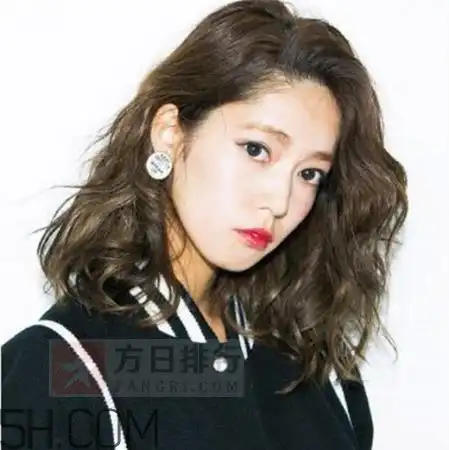 齐肩烫发发型图片女齐肩烫发图片大全