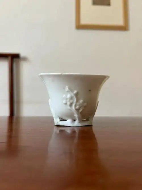 晚晚德化窑梅花杯