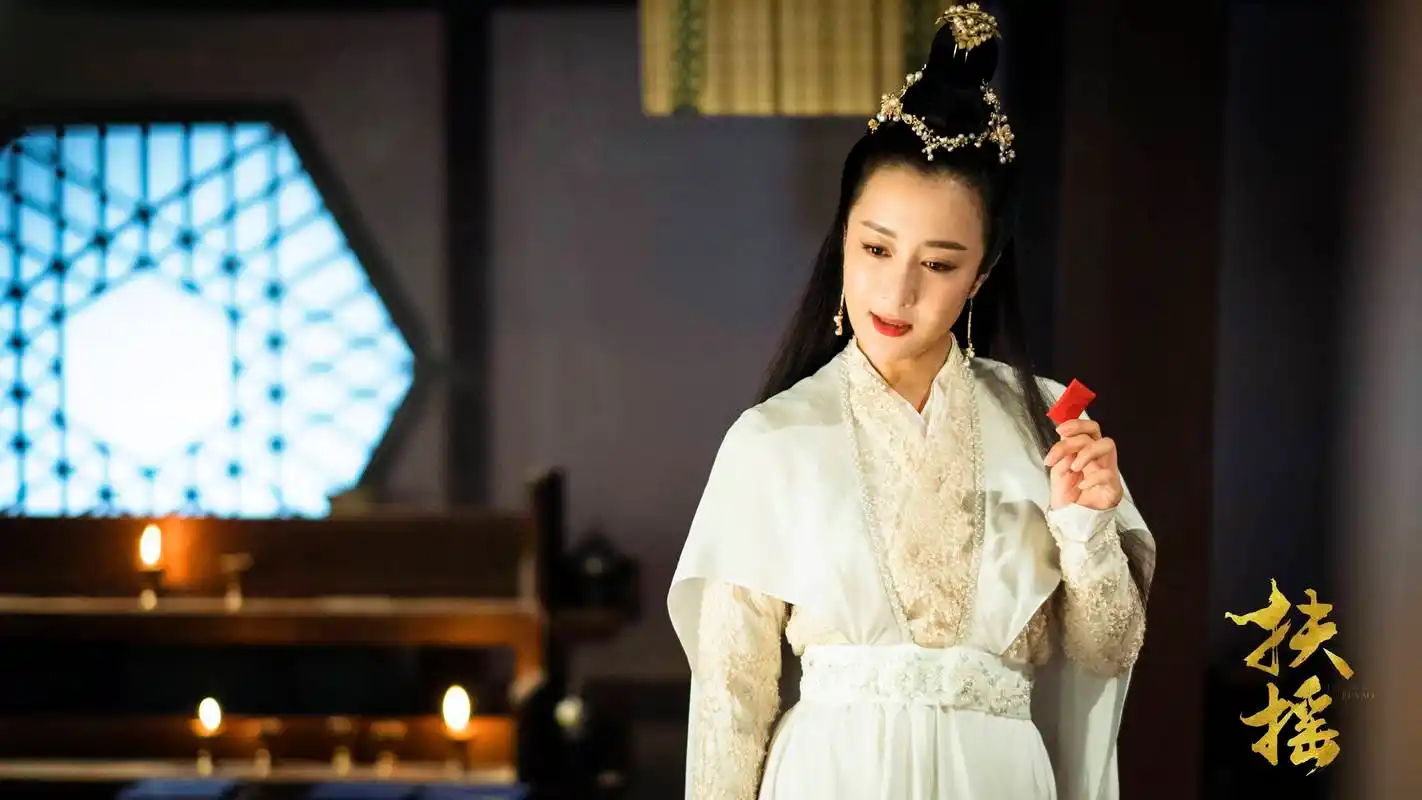 李依晓《扶摇》开播 变身高傲郡主