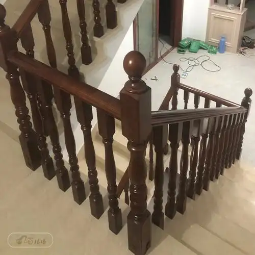 实木楼梯木好