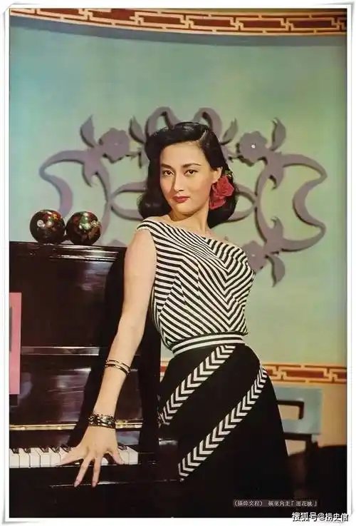 六十年代香港影坛的美女明星叶枫,人称"长腿姐姐"" 睡美人"_小姐_歌迷