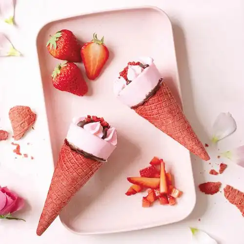 大颗草莓,低热量:67gx24支 雀巢 呈真花心甜筒冰淇淋组合 69元包邮