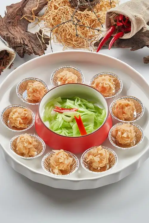 一些白色背景的菜品拍摄