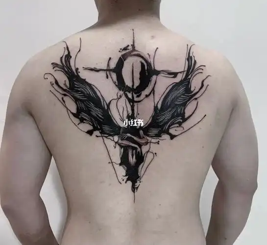后背暗黑堕落天使纹身作品