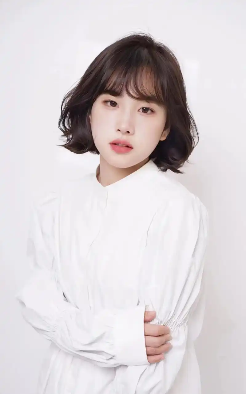 2023 春夏季 流行发型✨✨.有喜欢的小姐姐可以借鉴... - 抖音