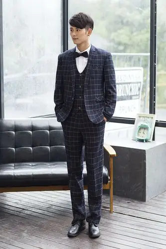 2016西服套装男士韩版修身格子休闲西套装套男装结婚礼服正.