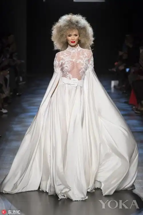 2017秋冬纽约时装周michael costello秀场_秀场直击_服装服饰