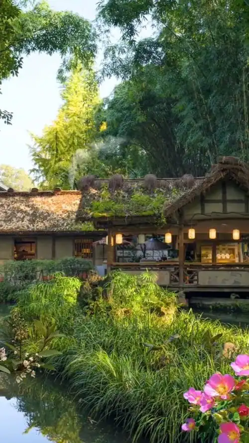 治愈风景欣赏:待我了无牵挂,从此归隐天涯,深山草屋