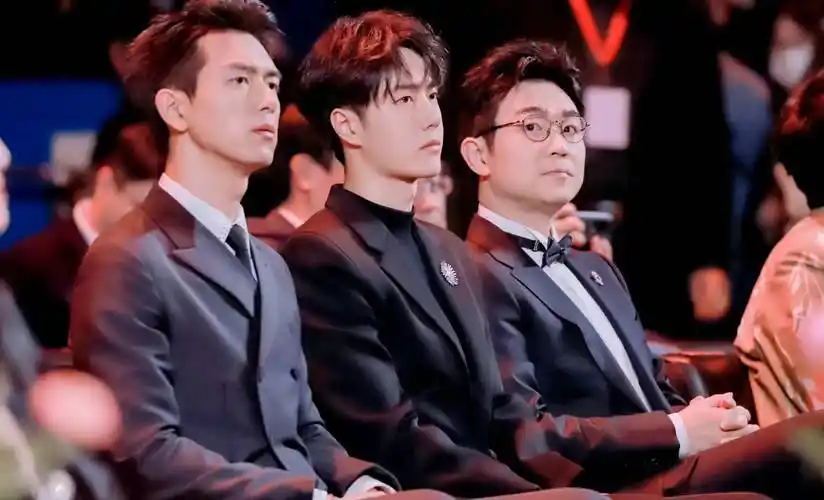 微博之夜位置看明星咖位:肖战和85后一批,龚俊吴磊王鹤棣同台_刘诗诗