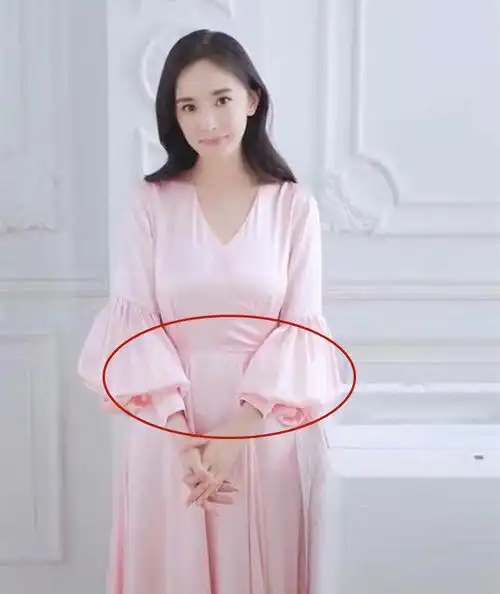 可是现在杨幂跟刘恺威早已经离婚,又没有公开的新男友,如果是怀孕的话