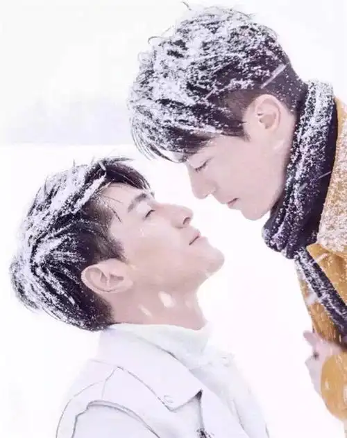 霍建华说有家所以不能像胡歌潇洒遭调侃:心疼胡歌