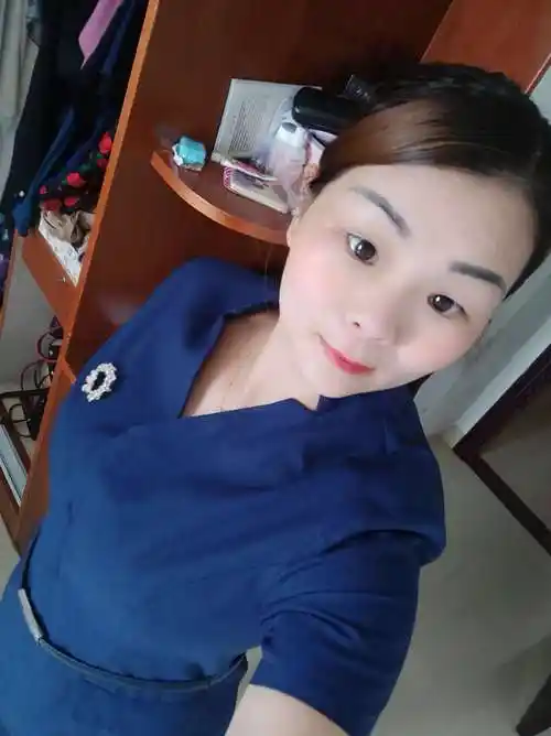 40岁离异女征婚照片(id:4175639)_福建漳州征婚交友_我主良缘网