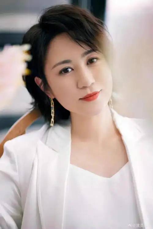 马丽:我很在意身心健康,所以我说我要做一个微胖的女演员,就是微胖