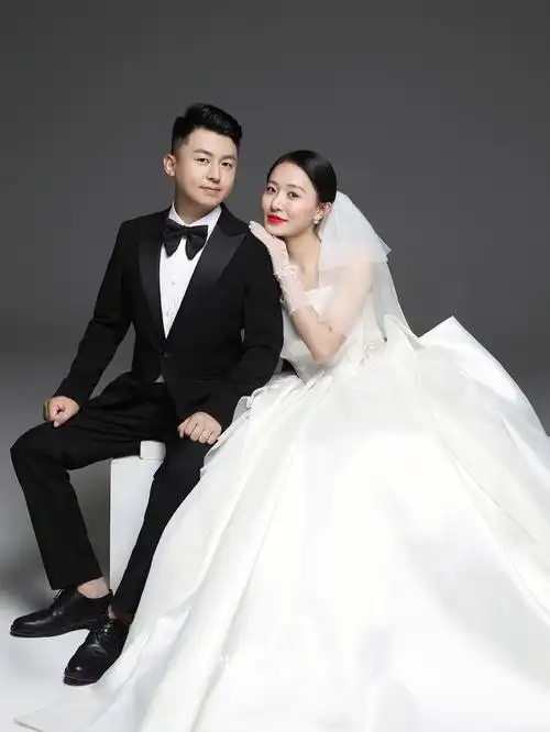 天啦噜60雷佳音居然来拍婚纱照啦60