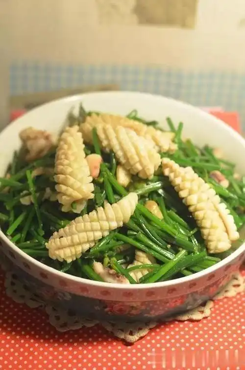 好吃又下饭的19道韭菜做法隔三差五做一次给肉都不换