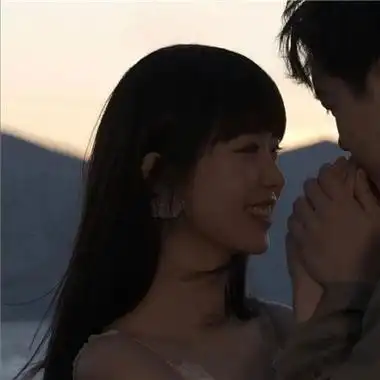 由美头网整理发布,情侣头像频道提供更多与真人,宠溺感,甜蜜相关的