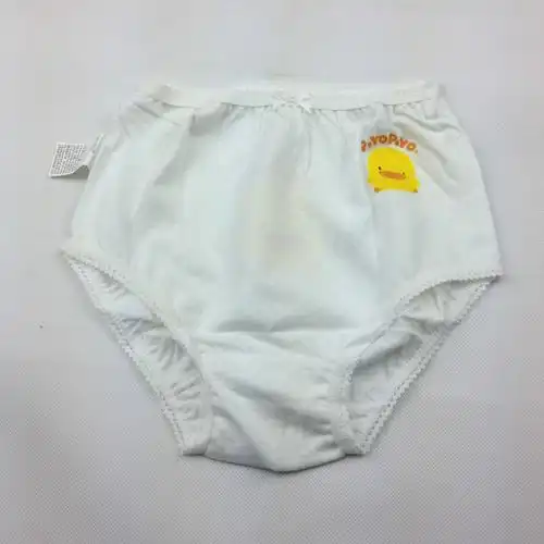 黄色小鸭宝宝单版女童内裤 32301 三角裤