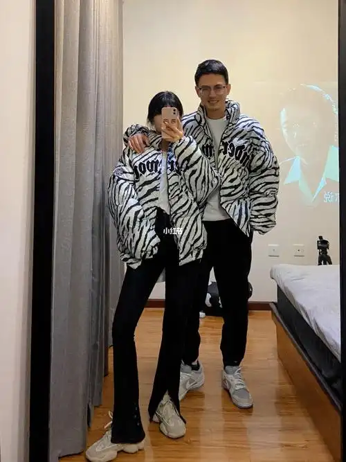 163175情侣穿搭今天我们有点酷