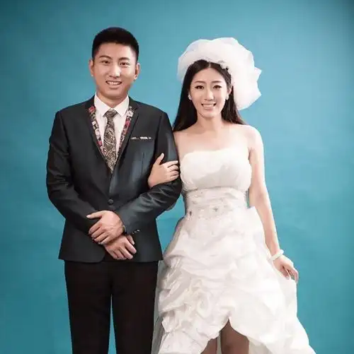 第一波日照最美夫妻相评选照提前晒