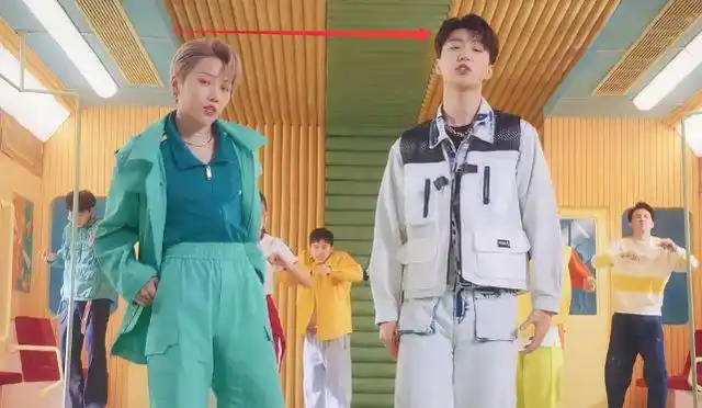 刘雨昕范丞丞神仙同框两人站在一起好养眼身高引发热议