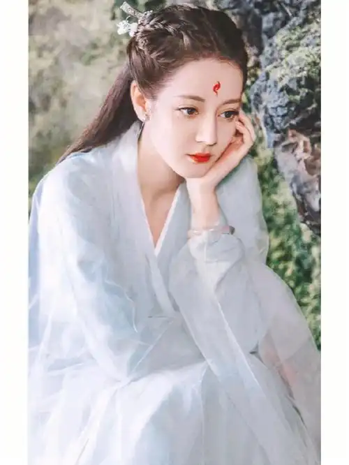 明星美女白衣你们喜欢谁