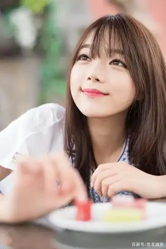 最怕甜甜的女孩子可爱起来,男孩子们都会心怦怦跳!