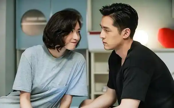 "不婚族"万茜:我这辈子最正确的决定,就是嫁给普通摄影师老公