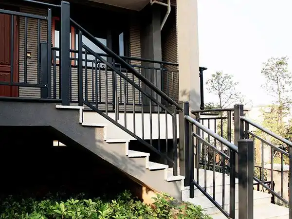 室外锌钢楼梯扶手