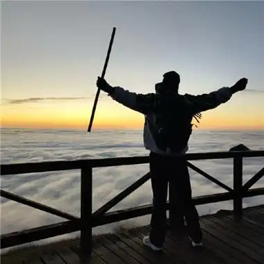 男头高冷氛围感十足最新 2024版帅气男头热门好帅