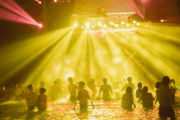 639_426gif 动态图 动图