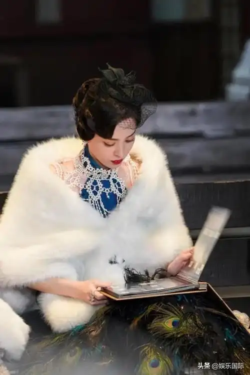 娜扎民国风造型释出举手投足名伶范儿满满