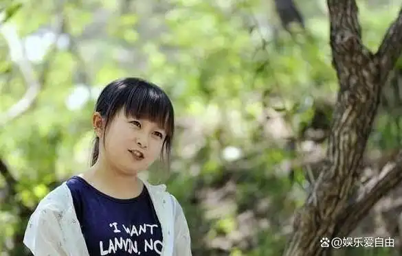 袖珍女朱洁结婚多年不敢要孩子如今过得怎样了