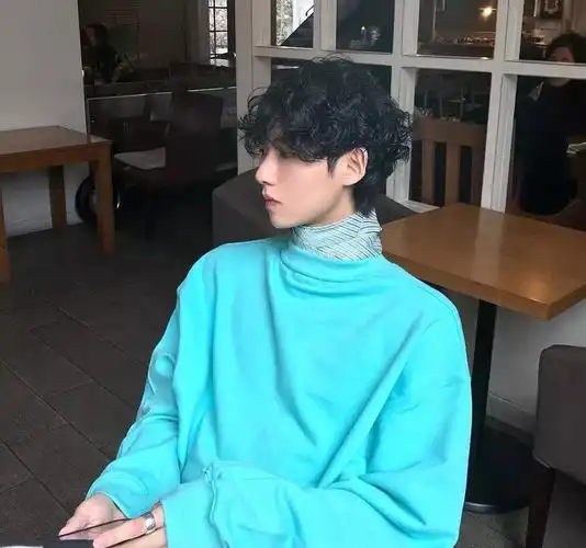 2020潮男必备发型推荐|小卷毛