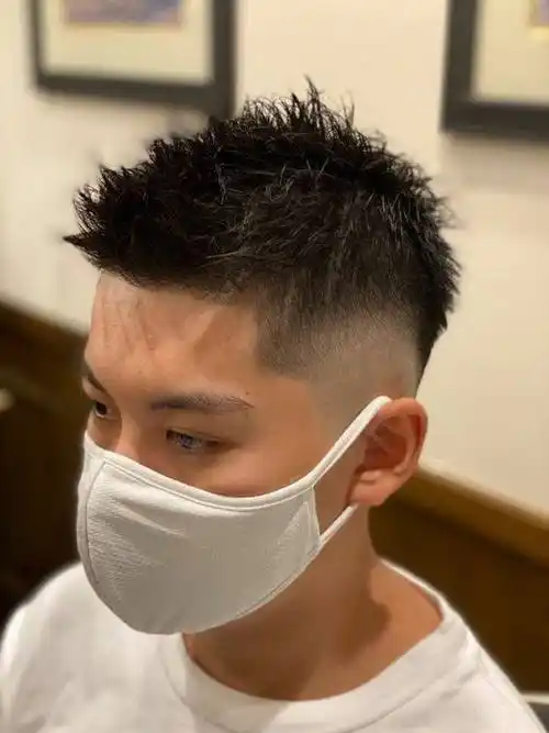 头发粗硬男士发型这样剪就对了帅气时尚真精神