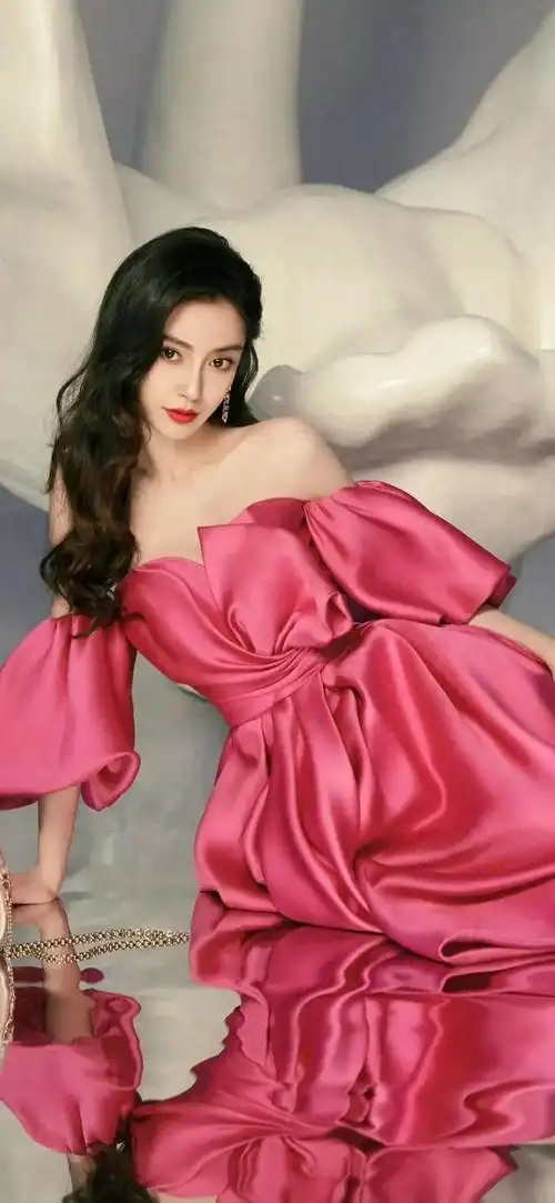 杨颖壁纸,犹如一颗璀璨的明珠