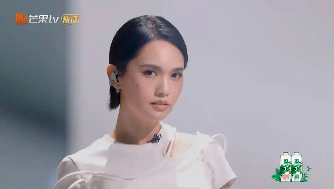 跟老公分居1年后杨丞琳在台上翻白眼别跟我提李荣浩