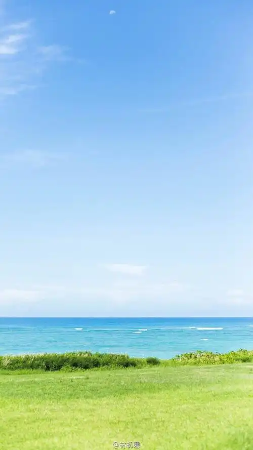 风景意象图 蓝天白云大海 手机壁纸摄影师林初寒