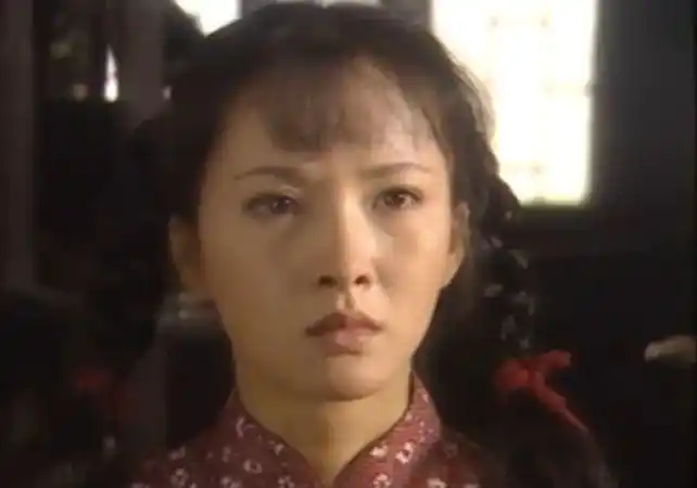 谢兰,因《大宅门》中的香秀走红,将小女人演到了极致,父母竟是聋哑人