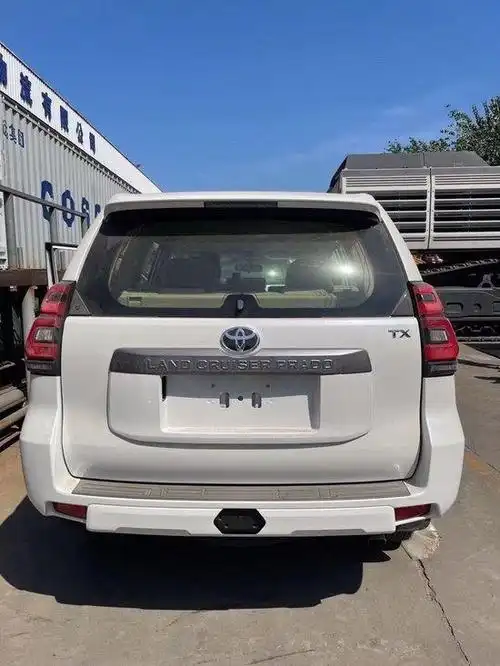 2024款丰田霸道2700天津港现车价格直降39.8万