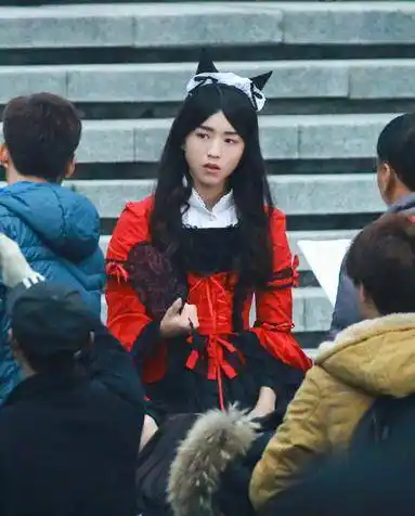 tfboys女装比女人都美,网友表示恋爱的感觉_王源_王俊凯_易烊