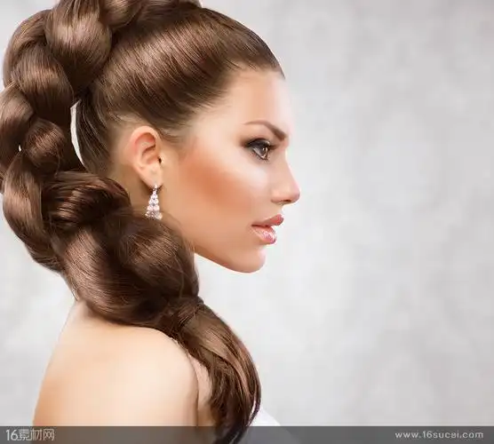 美女侧面特写高清图片