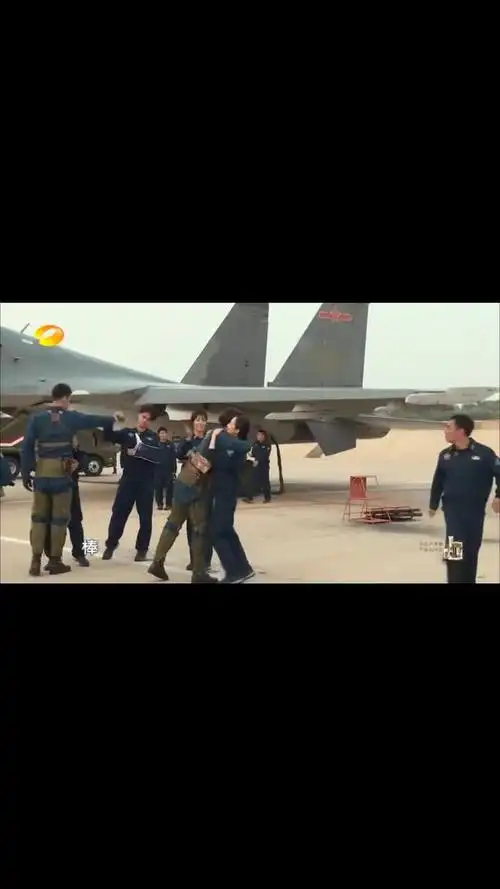 真正男子汉:孙杨单肩扛起杨幂,这该死的安全感