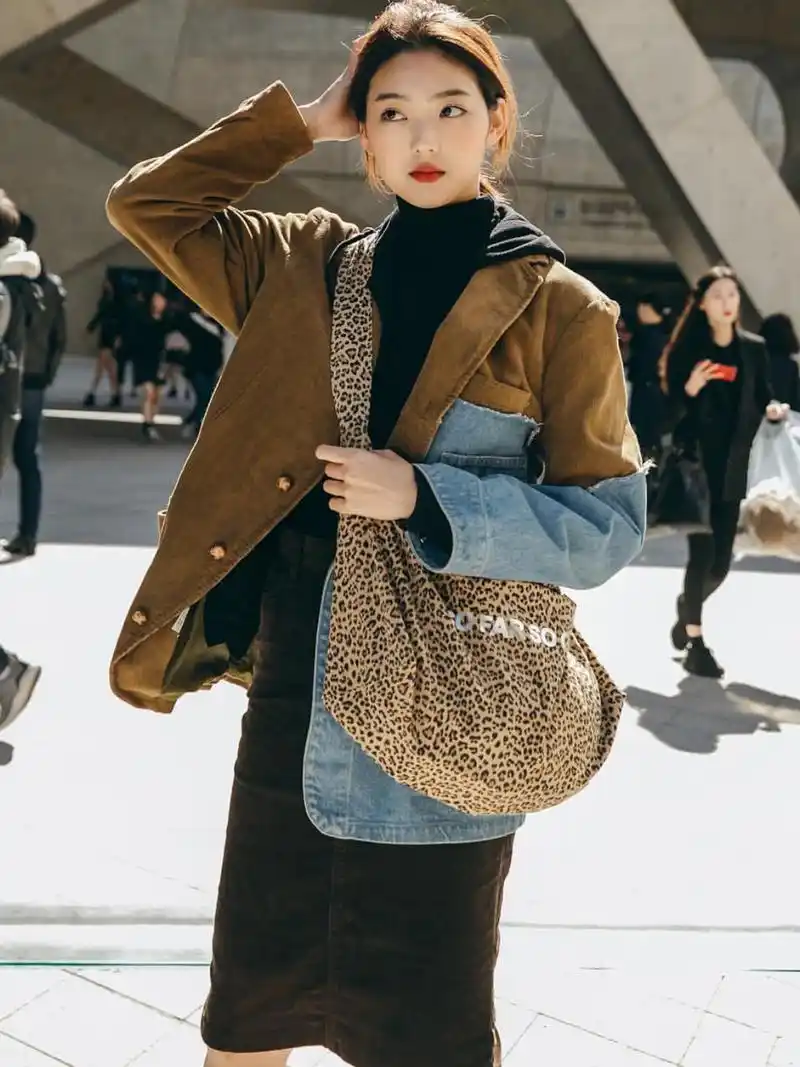 秋冬季节不知道怎么穿?看完这组韩国街拍,灵感立马就来了!