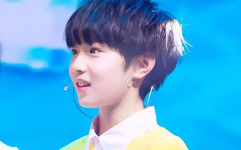 刘耀文为什么叫刘文,狼崽,碗,西南最帅小学生?