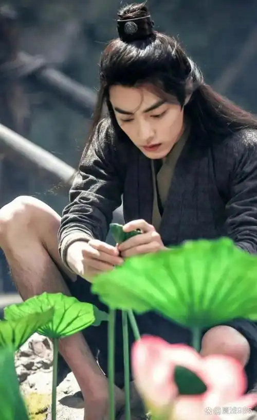 肖战的腿毛真浓密,男人味十足