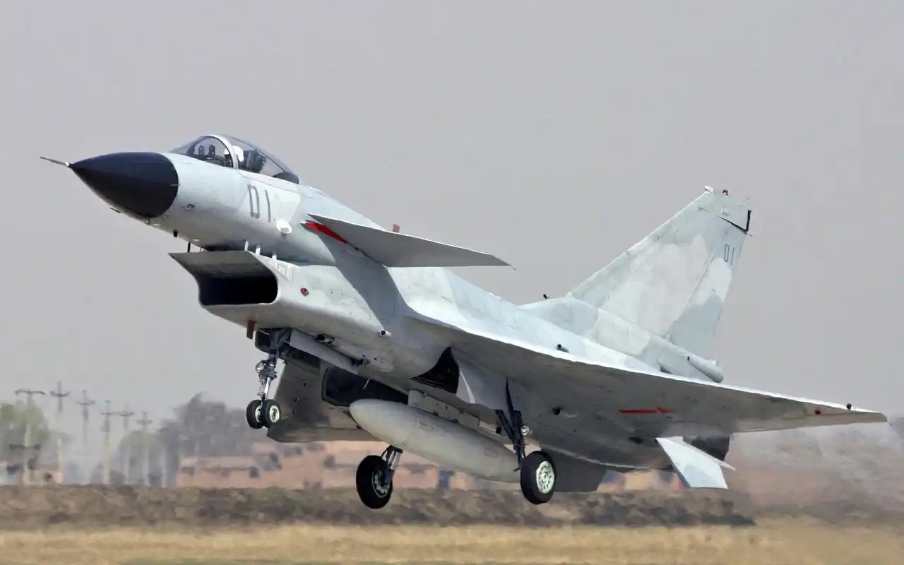 中国歼-10战斗机宽屏壁纸(七)下载