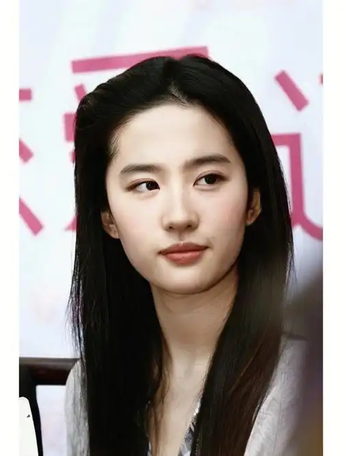 素颜排名前几刘亦菲榜上有名吧