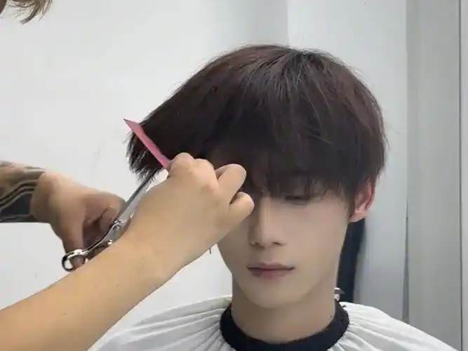 微分碎盖南京男士烫发